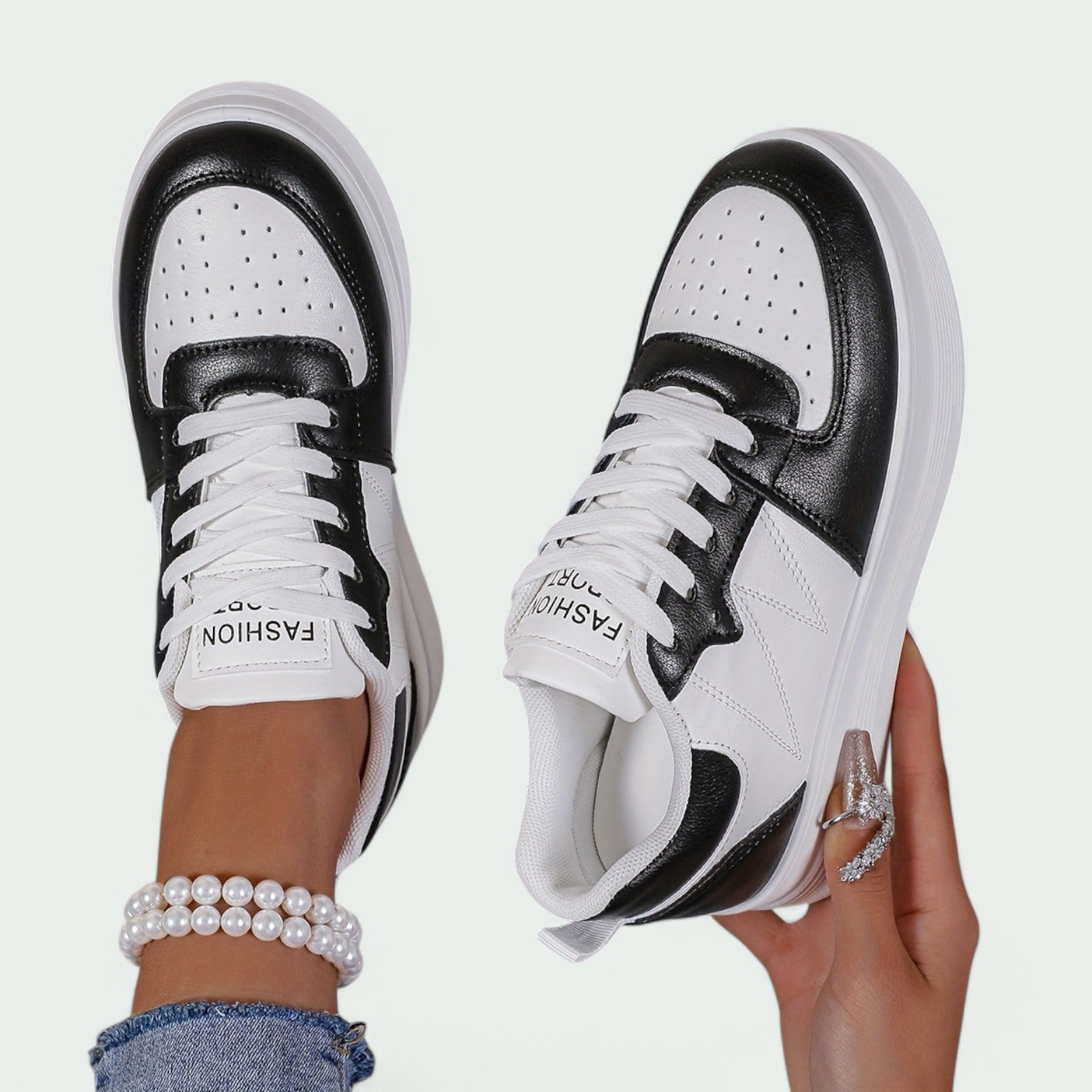 Clara - Baskets Femme en Cuir Artificiel Confortables et Élégantes-1